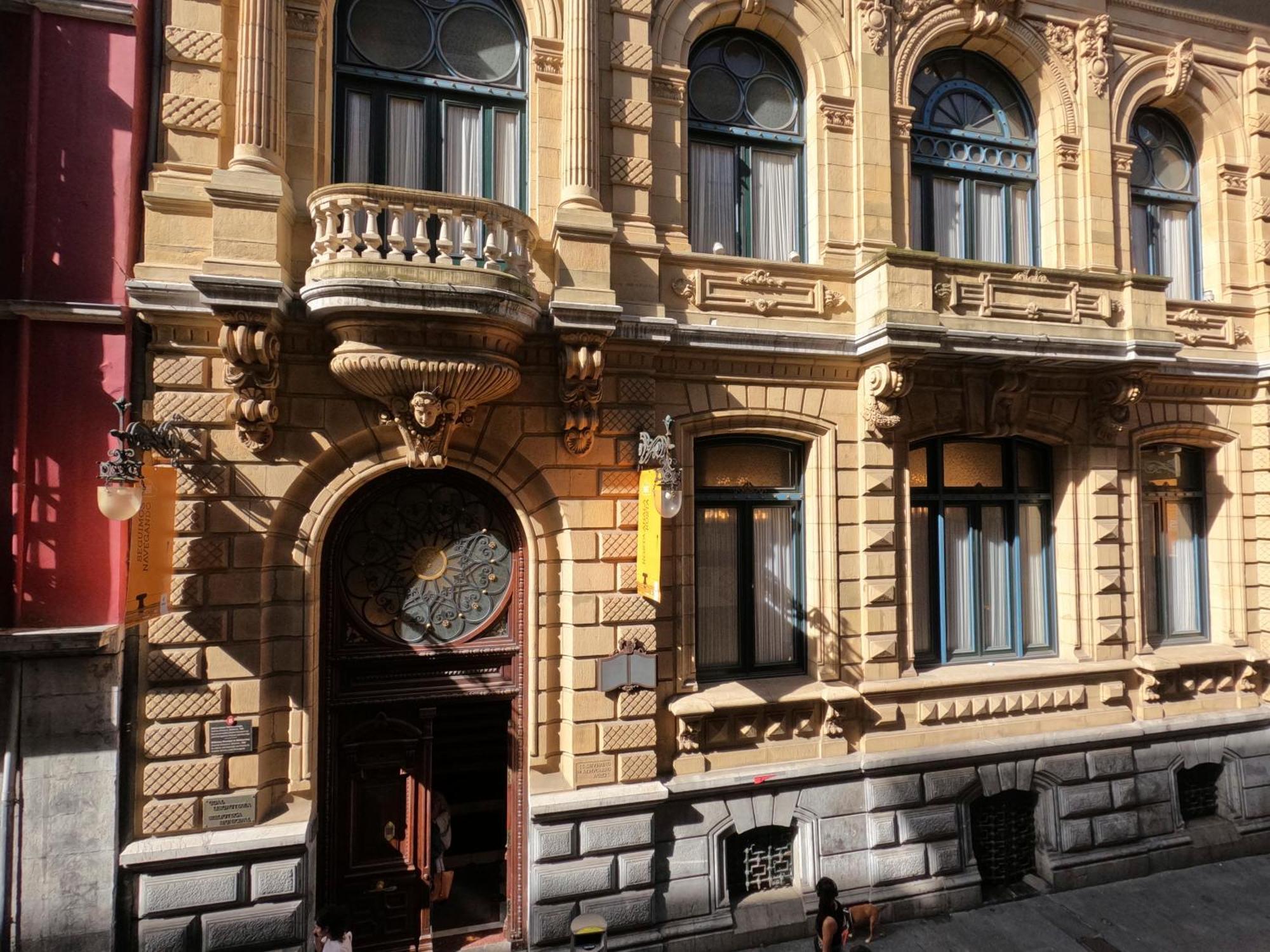 Casual Arriaga Hotel Bilbao Eksteriør billede